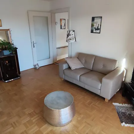 דירה Relaxed And Conveniently Located In *